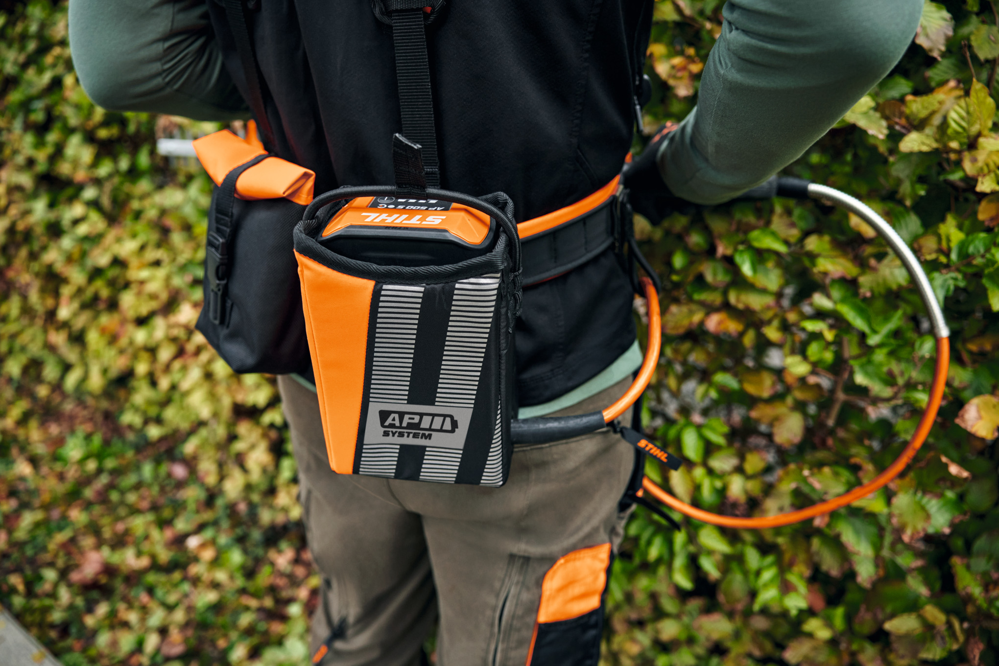 ADVANCE X-FLEX AP Holster with Connecting Cable