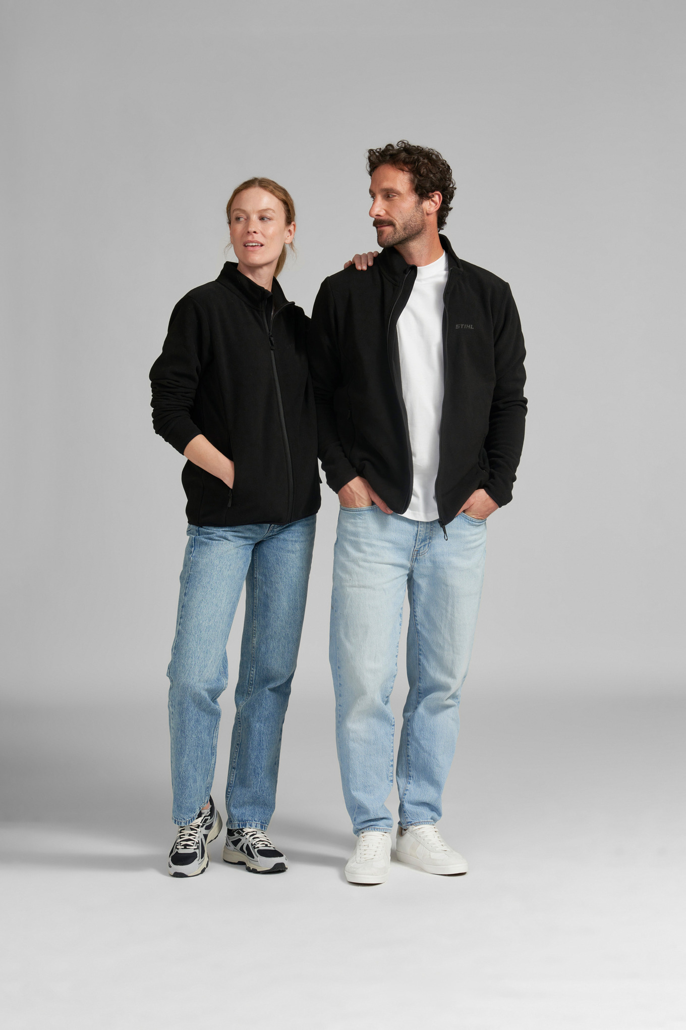 Veste Polaire Stihl - Modèle 4209100052 - Taille M/52 - Noir Avec Logo - Col Cranté, Fermeture éclair - Pour Travail, Loisirs