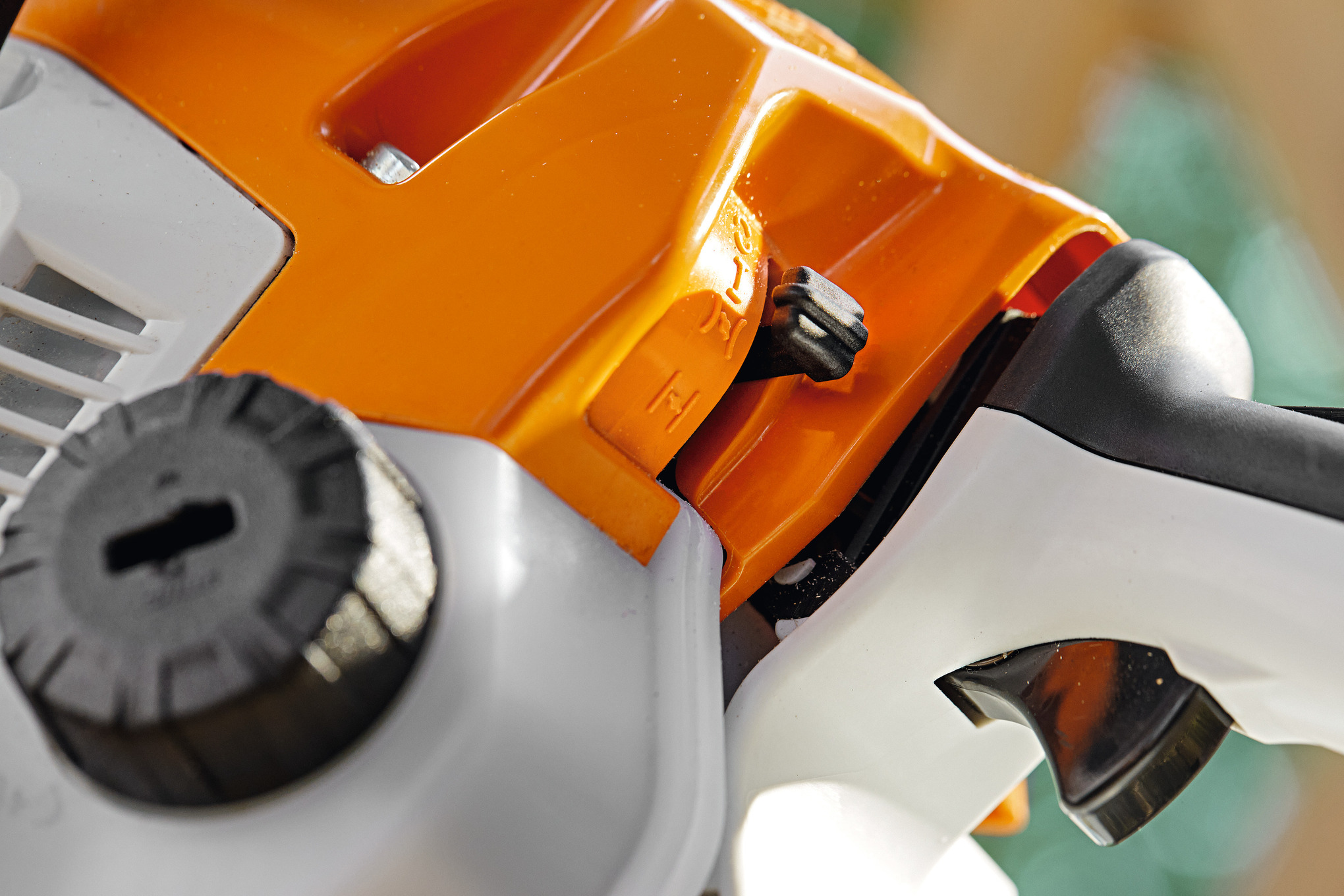 MS 162 Petrol Chainsaw STIHL Australia