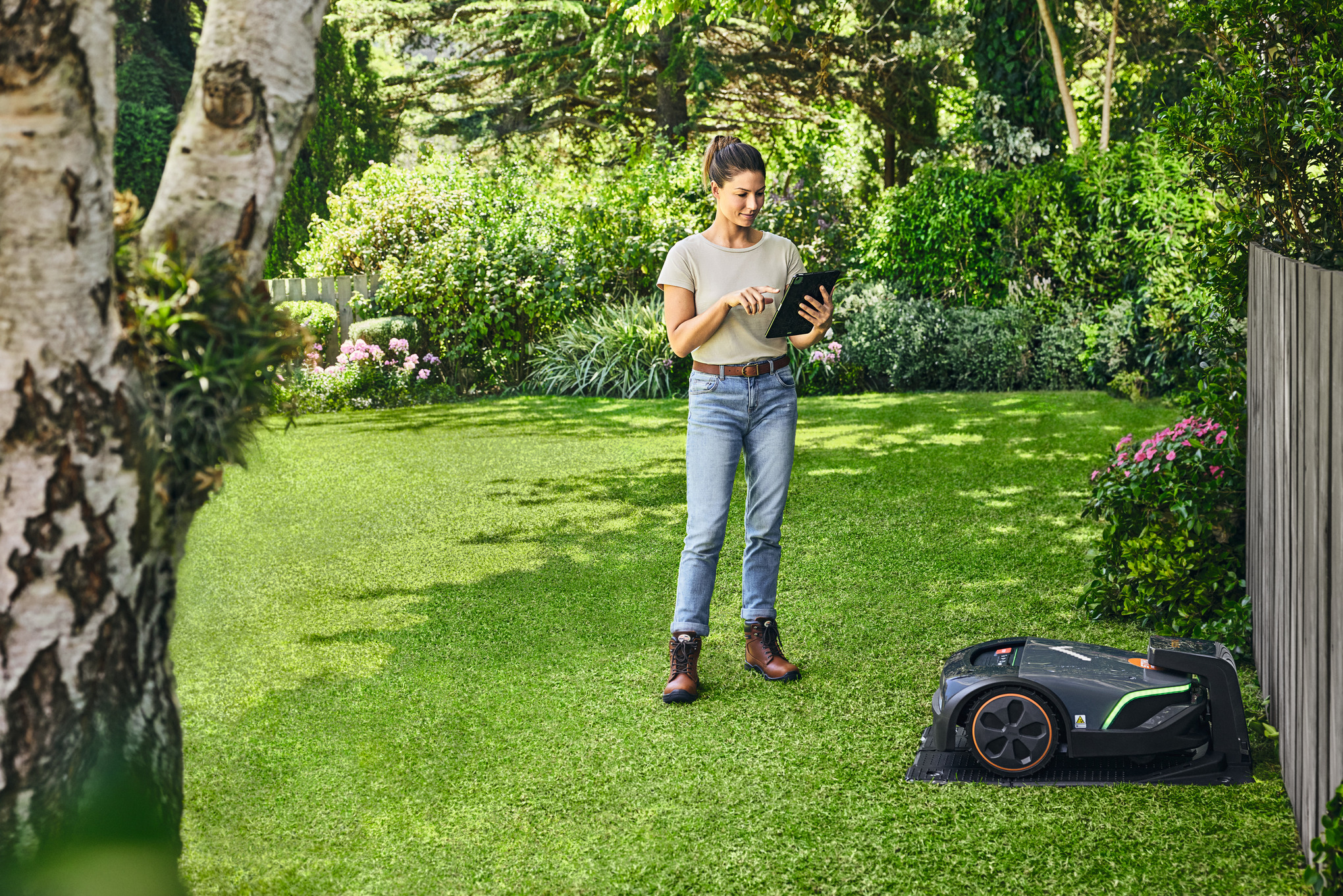 ¡MOW® 6 EVO robotic mower