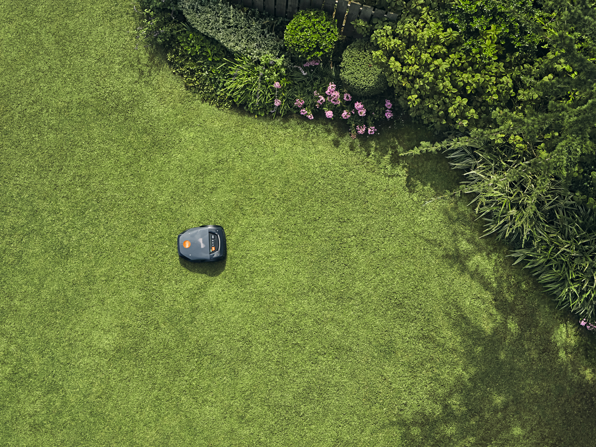 ¡MOW® 7 EVO robotic mower