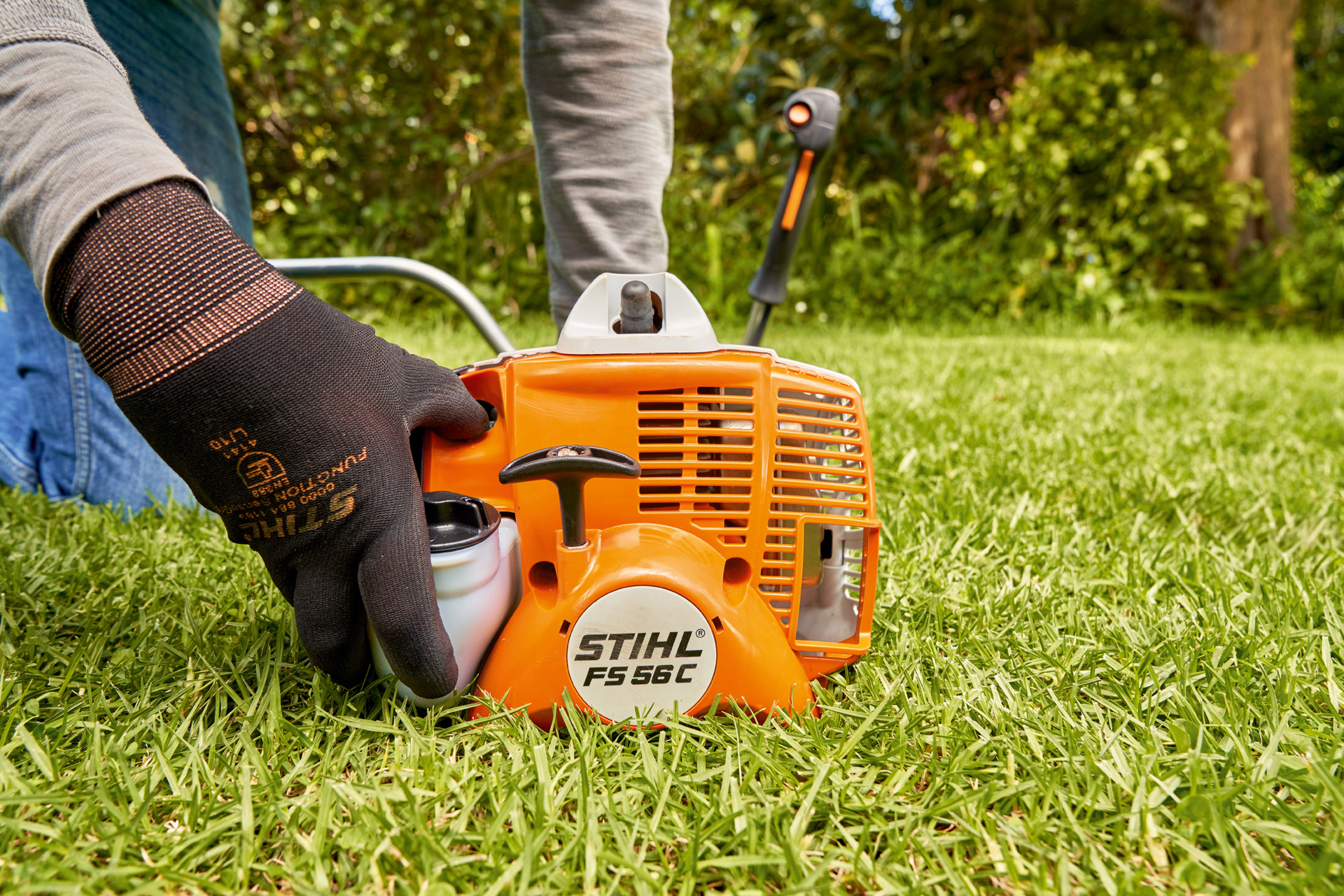 How to start a STIHL brushcutter Find out more STIHL